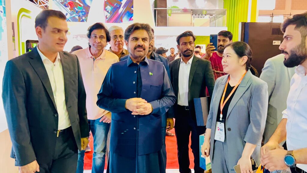 سندھ میں آٹھ لاکھ گھرمکمل