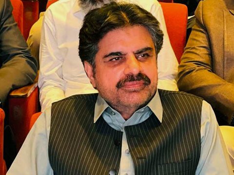 وزیر توانائی