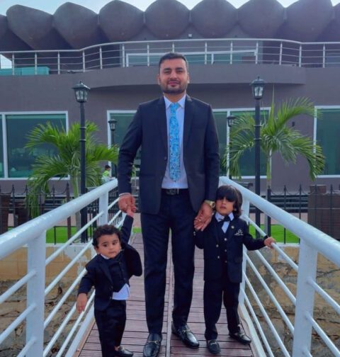 خاور حسین کی موت