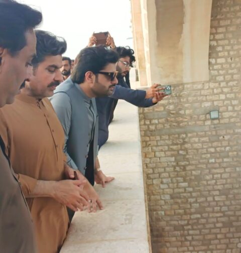 سکھر بیراج کا ہنگامی دورہ