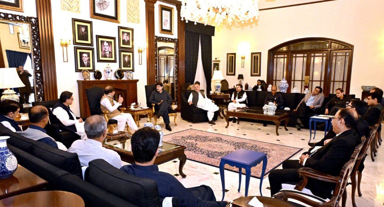 کے سی آر کی بحالی