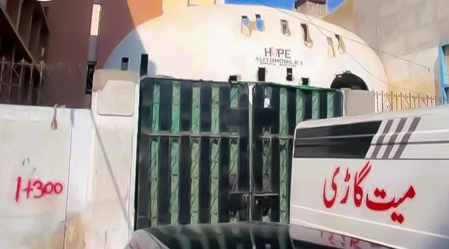 The construction of Nasheman Cinema was carried out in the 1960s, at a time when the cinema culture in Karachi was at its peak.