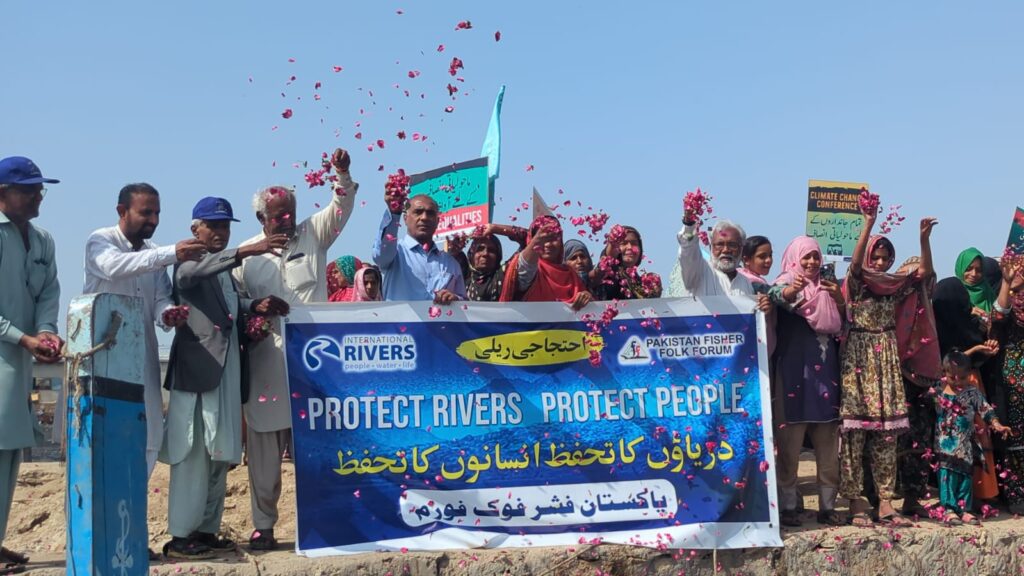 For the province of Sindh, the **Indus River** is not merely a river but a symbol of life. The province’s agriculture, drinking water supply, fisheries, and the livelihoods of millions of people are closely linked to this river.
