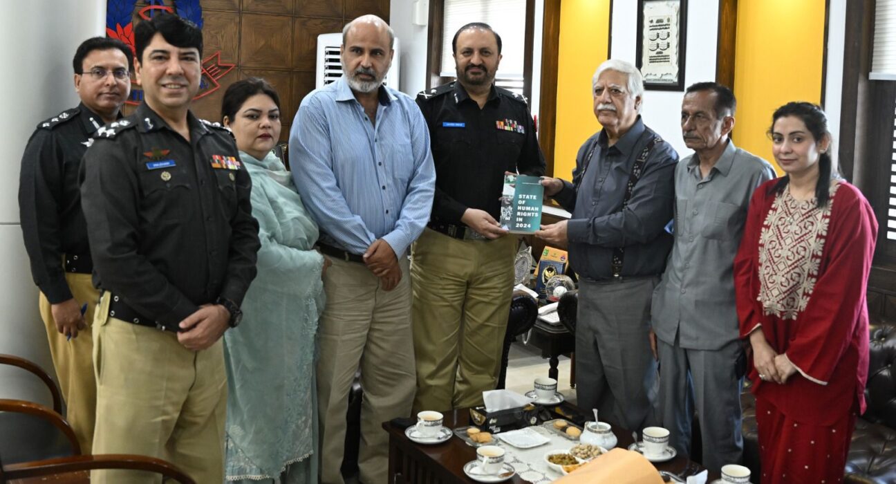 Cooperation on Human Rights: Important Meeting Between Sindh IG and HRCP