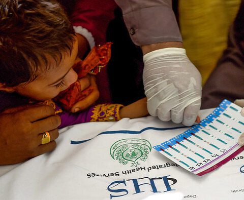 Who is responsible for the rising HIV cases in Sindh?