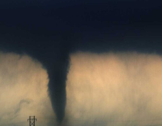 When do thunderstorms become dangerous?