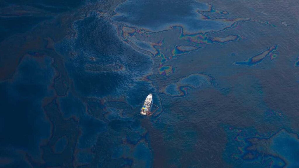 How dangerous has this oil spill in the Persian Gulf become?