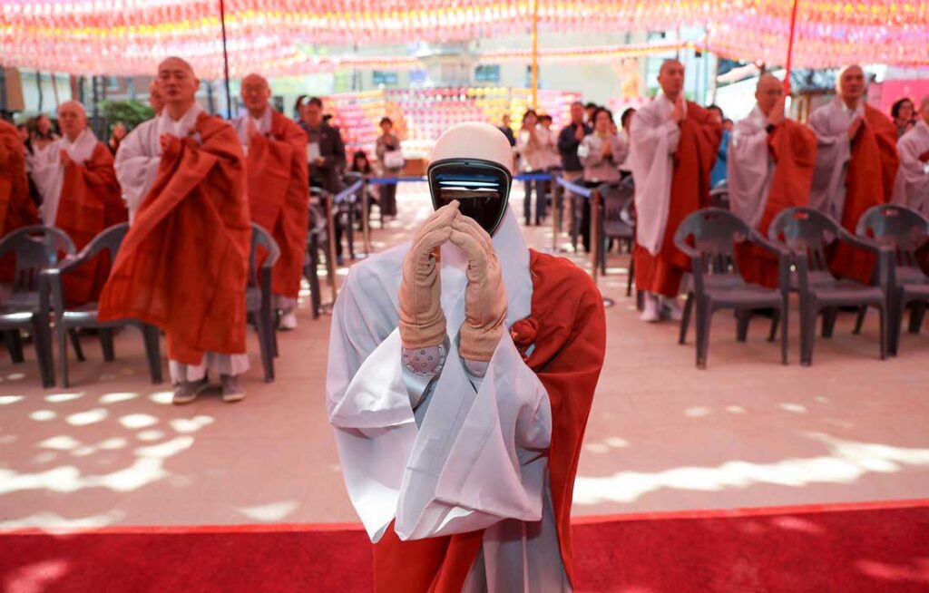 Has Artificial Intelligence Now Entered Religion Too?